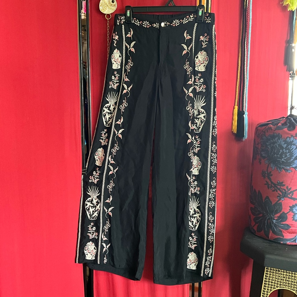 NWT$280 Johnny Was Biya Embroidered Hiro Pant